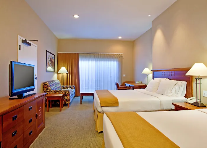 Holiday Inn Express Hotel & Suites Ventura Harbor By Ihg