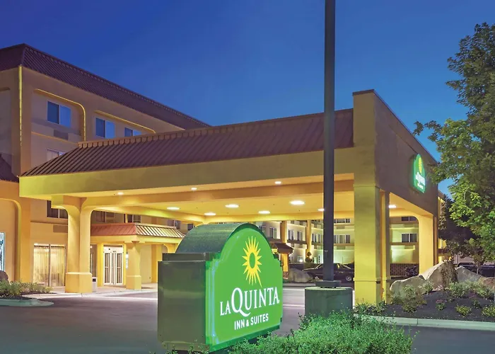 La Quinta By Wyndham Boise Towne Square Hotel
