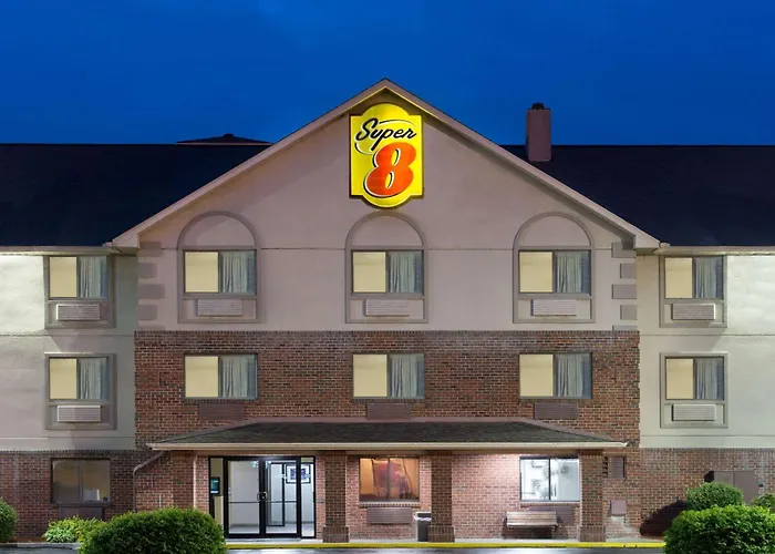 Super 8 By Wyndham Morgantown Hotel