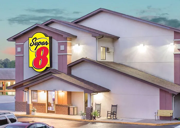 Super 8 By Wyndham Roanoke Va Motel
