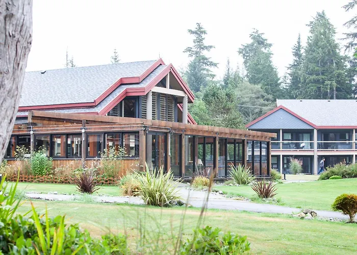 Best Western Plus Tin Wis Resort Tofino