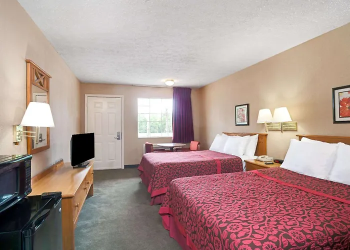 Days Inn By Wyndham Joelton/Nashville