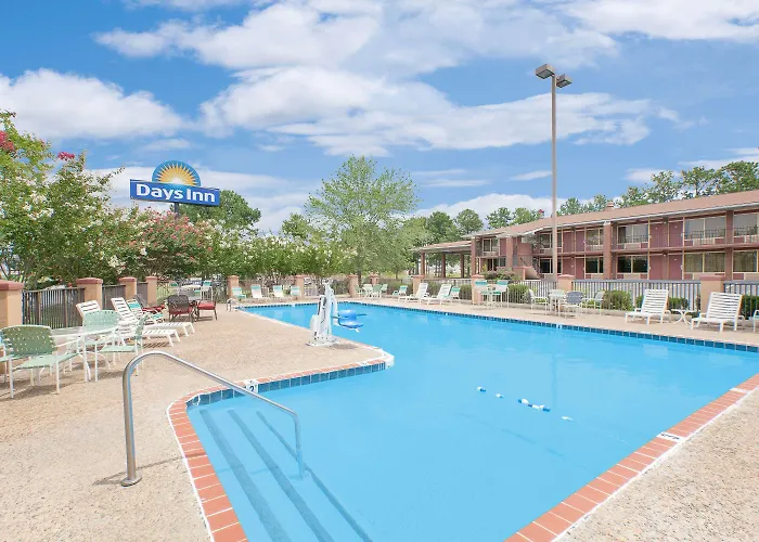 Days Inn By Wyndham Benton