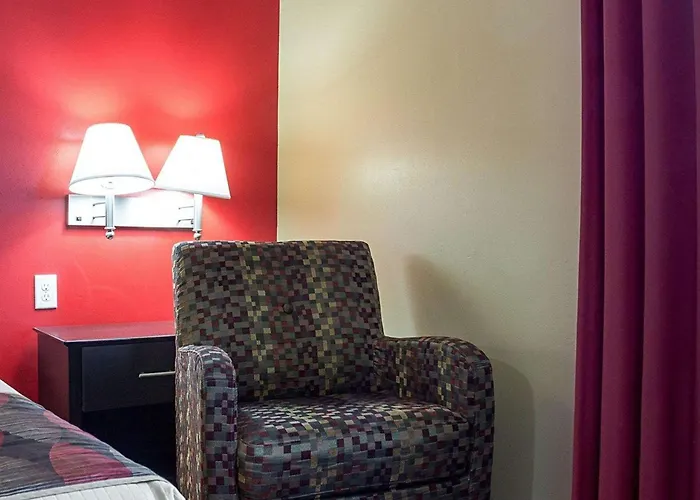 Econo Lodge Jamestown South