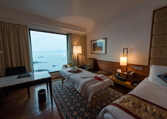 Intercontinental Marine Drive Mumbai By Ihg
