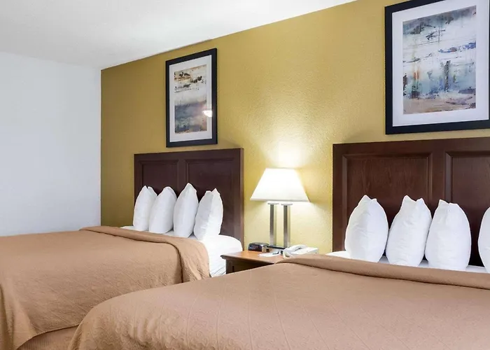 Quality Inn Oacoma - Chamberlain