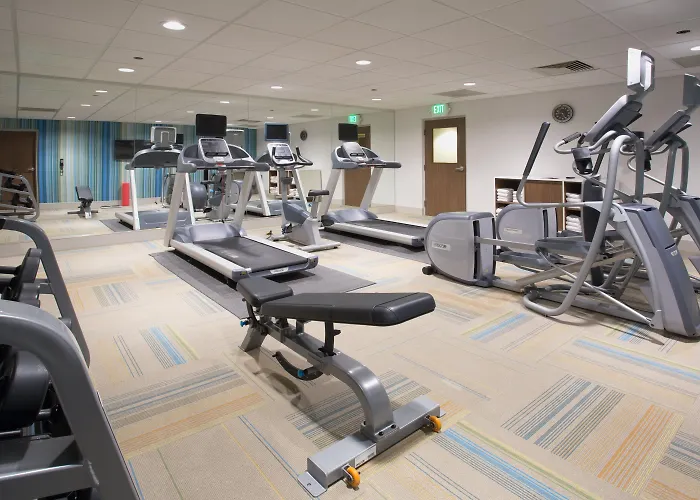 Holiday Inn Express & Suites Hammond By Ihg
