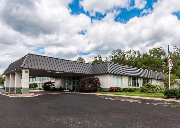 Suburban Extended Stay Hotel Fairmont