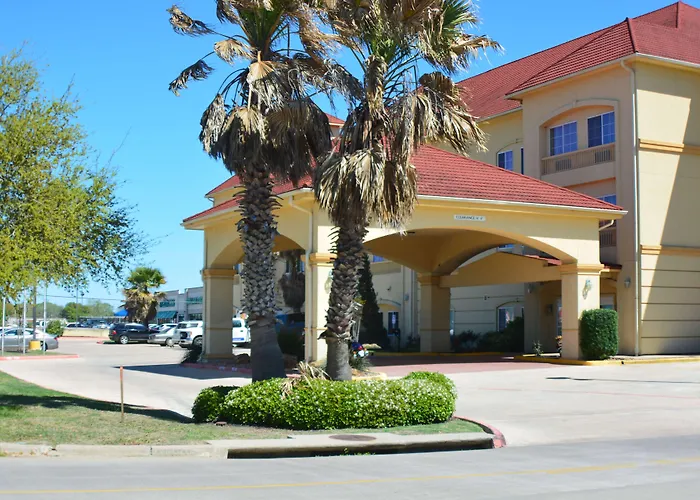 Baymont Inn & Suites Brenham