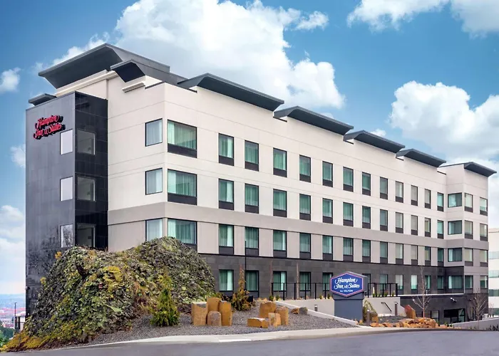 Hampton Inn & Suites Spokane Downtown-South