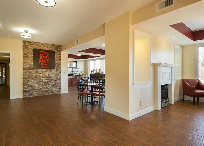 Red Roof Inn & Suites Scottsboro