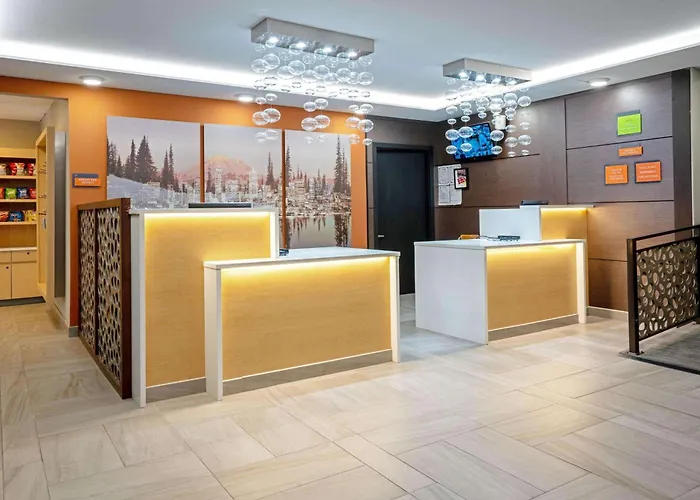 La Quinta By Wyndham Seattle Federal Way Hotel