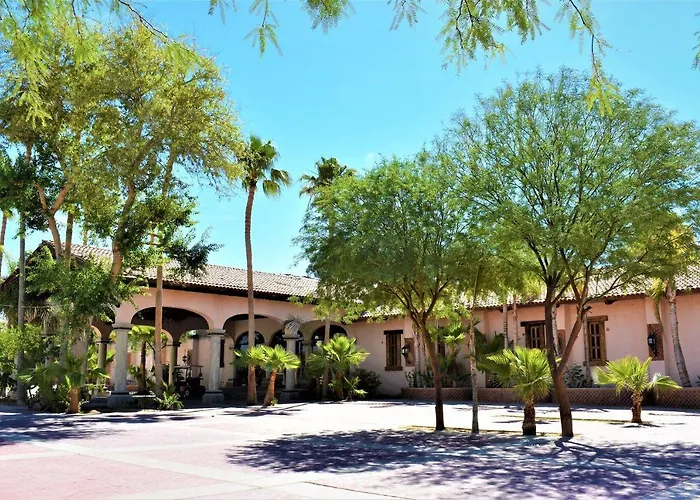 Hacienda Monarcas Resort