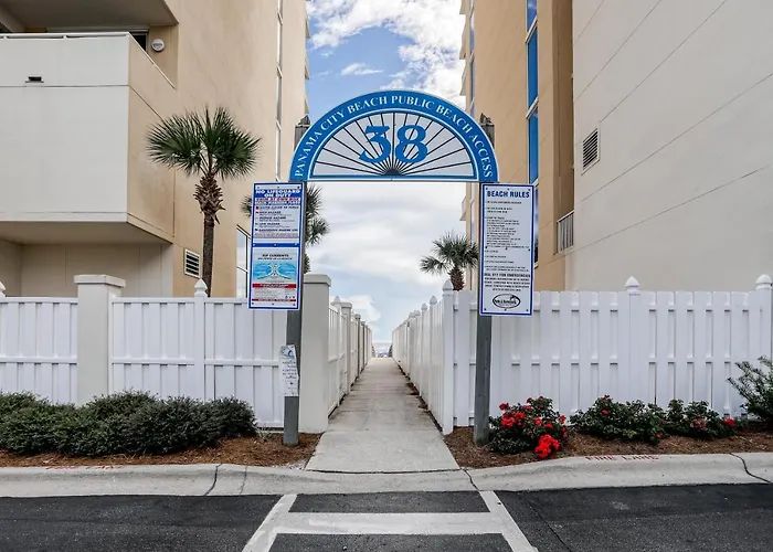 Majestic Beach Resort Tower 1-711