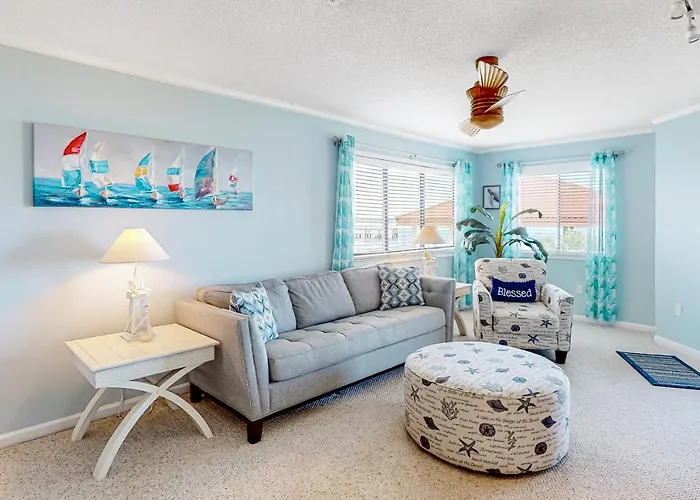 Sunset Harbor Palms 1-107 Hotel Navarre