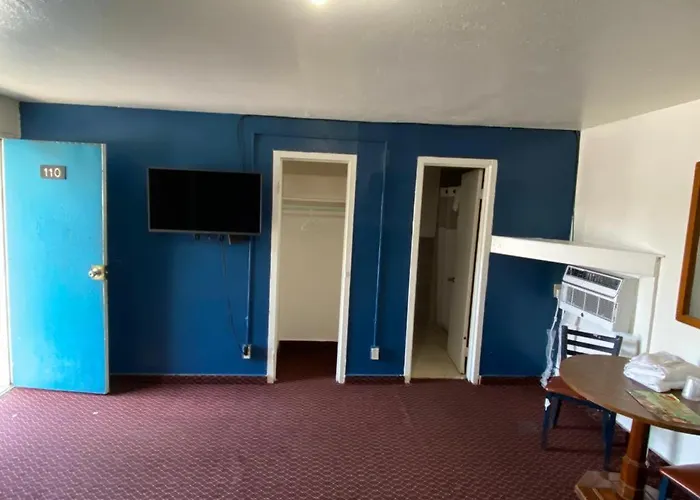 Western Inn Tulsa