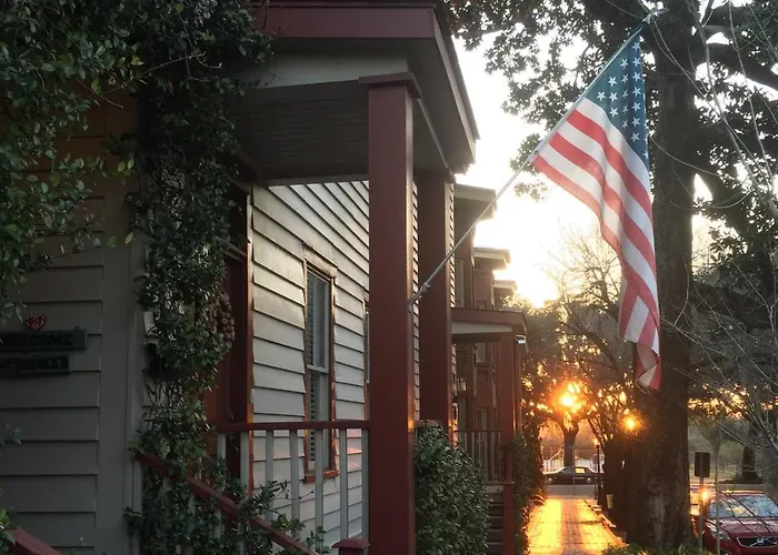 The Studio On Taylor Savannah