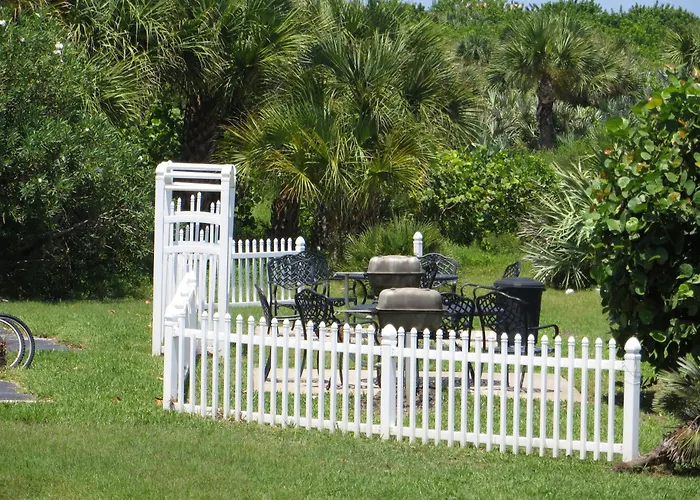 Royal Mansions Resort Cape Canaveral