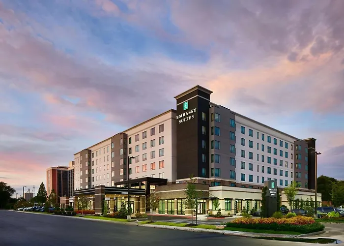 Embassy Suites By Hilton Atlanta Airport North Hapeville
