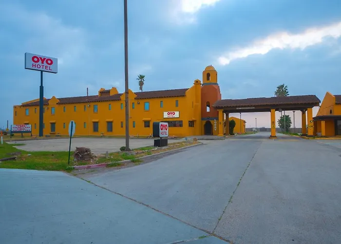 Oyo Hotel Kingsville - Hwy 77
