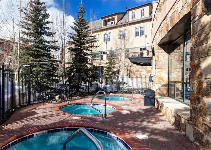 Main Street Junction #10 Hotel Breckenridge
