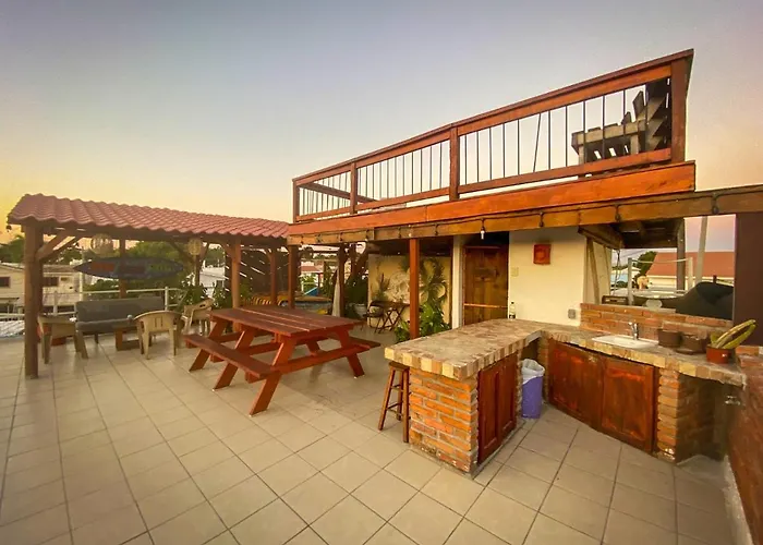 Wandering Monkey Guesthouse Mazatlan