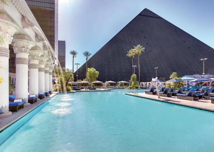 Strip Las Vegas Unit By Luxor And T Mobile Arena Area