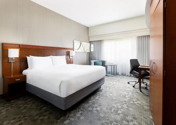 Courtyard By Marriott Potomac Mills Woodbridge