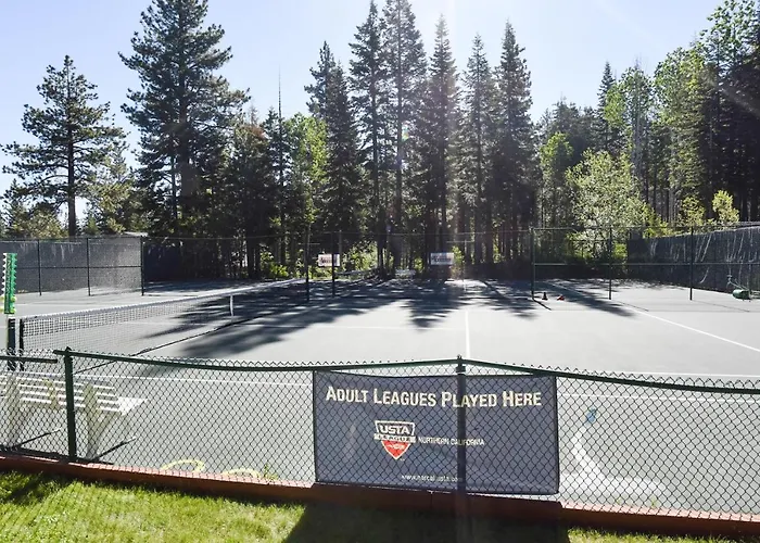 Ski Trails 4015 Truckee