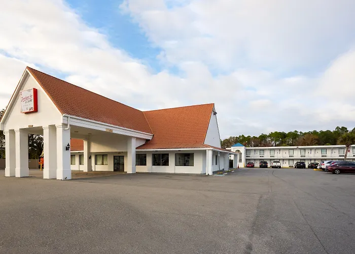 Baymont By Wyndham Jacksonville Airport