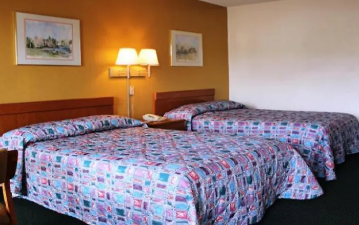 Speedway Inn