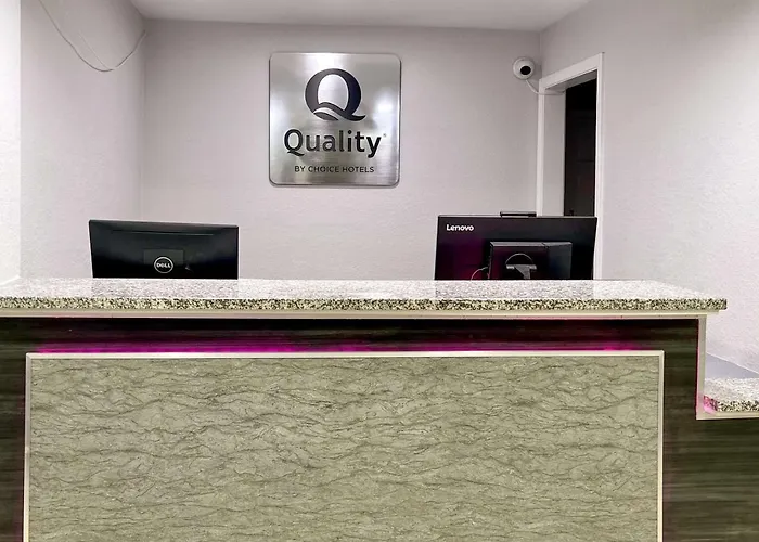 Quality Inn & Suites Columbus West