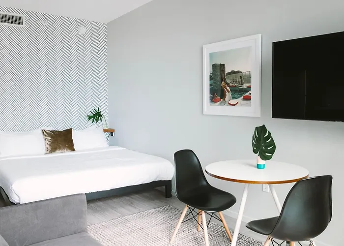 The Guild Downtown Miami Aparthotel