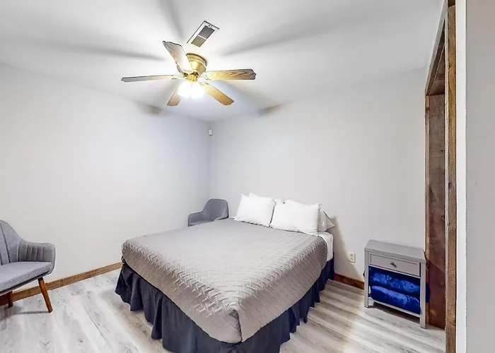 White Wing Lodge Unit 325 Branson