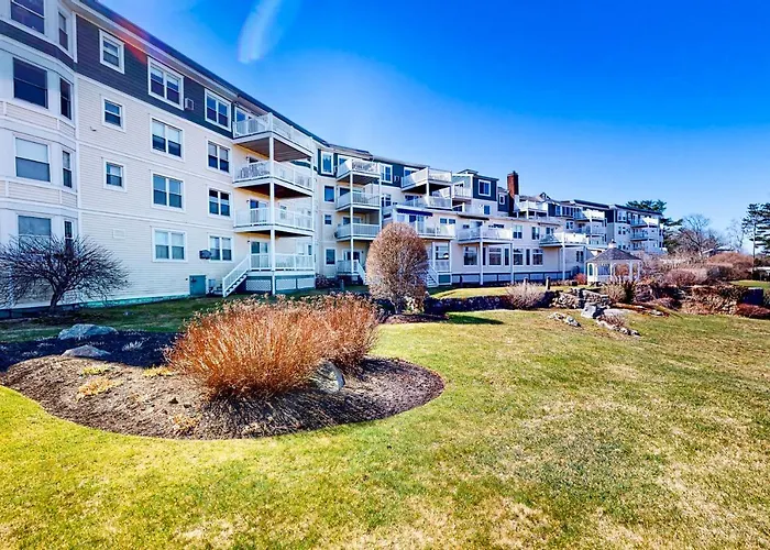 Ogunquit Beach Lookout