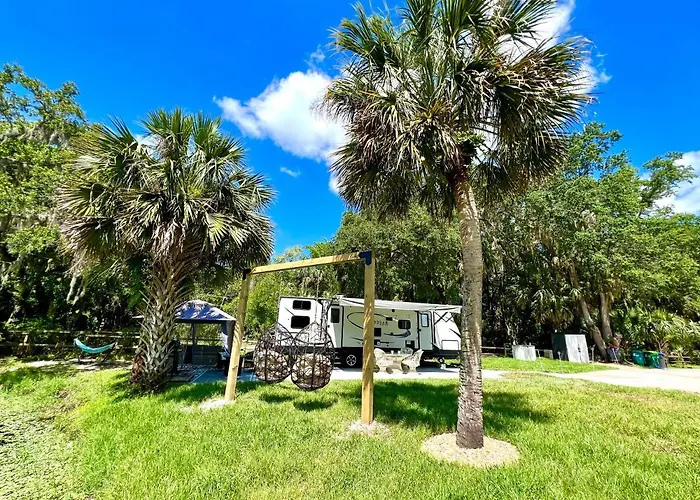 Lake Front Rv Experience Close To Port Canaveral And Kennedy Space Center