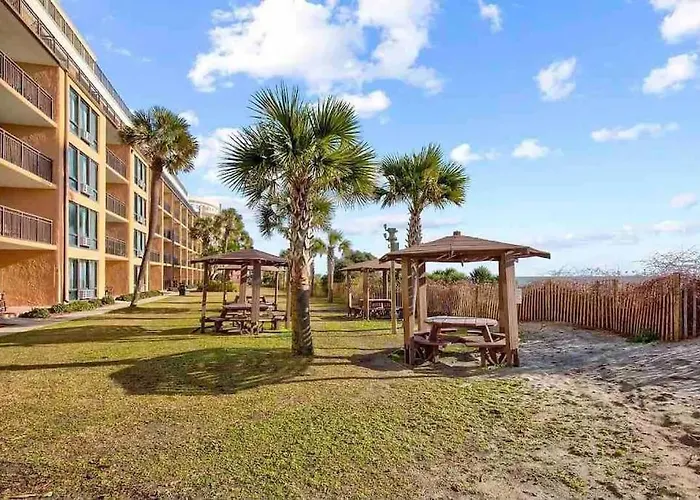 Beautiful Ocean Views, On 15Th Floor!