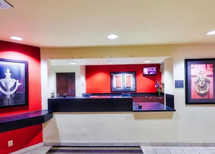 Homestyle Studio Suites