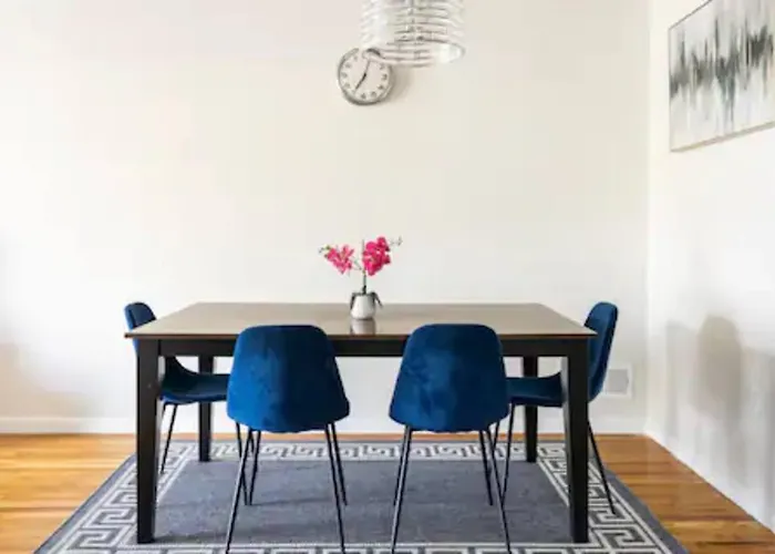 Ruby Suites 2A Newark