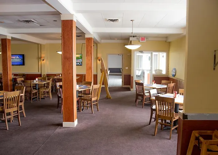 Lighthouse Inn Of Galilee Narragansett