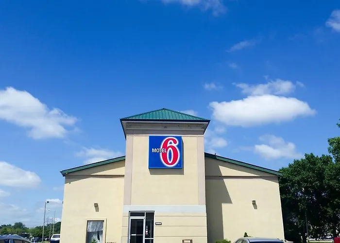Motel 6-Moline, Il