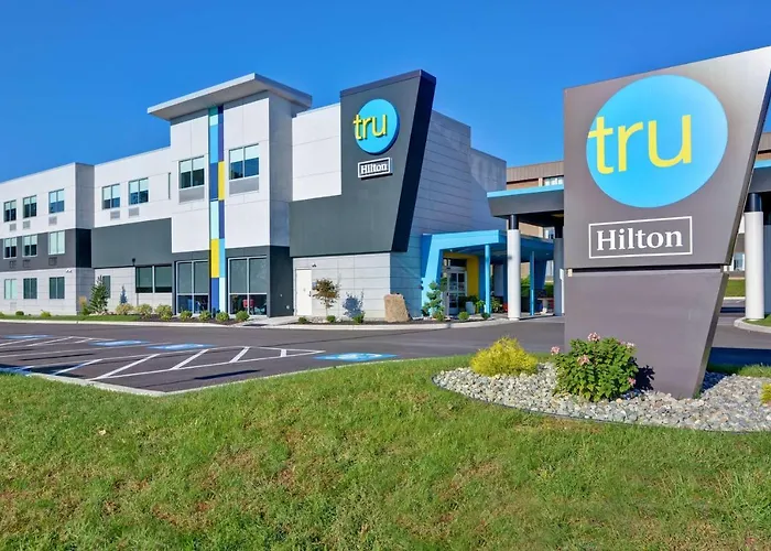 Tru By Hilton Syracuse North Airport Area Hotel Liverpool