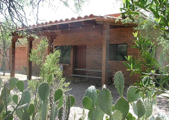 Desert Trails Bed & Breakfast Tanque Verde