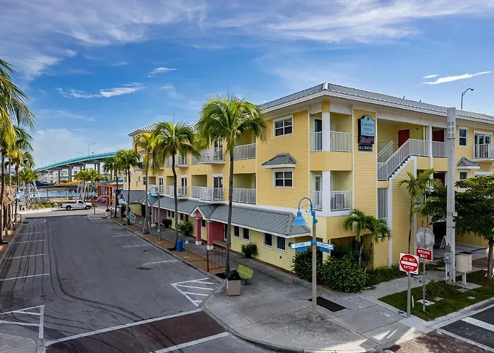 Harbour House Stunning Studio Fort Myers Beach