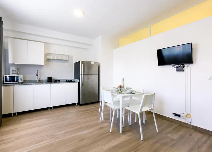Vacation Studios With Rooftop Pool, Beach Club, Spa, Restaurants - Ducassi Collection - Playa Los Corales