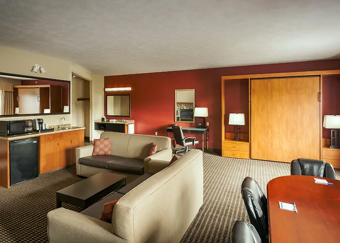 Wyndham Garden Anchorage Airport Hotel