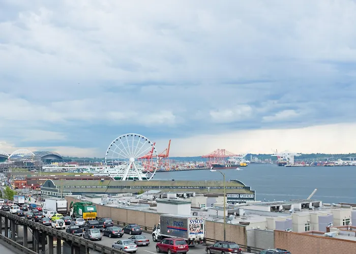 Holiday Inn Express & Suites Seattle Downtown - Lake Union By Ihg