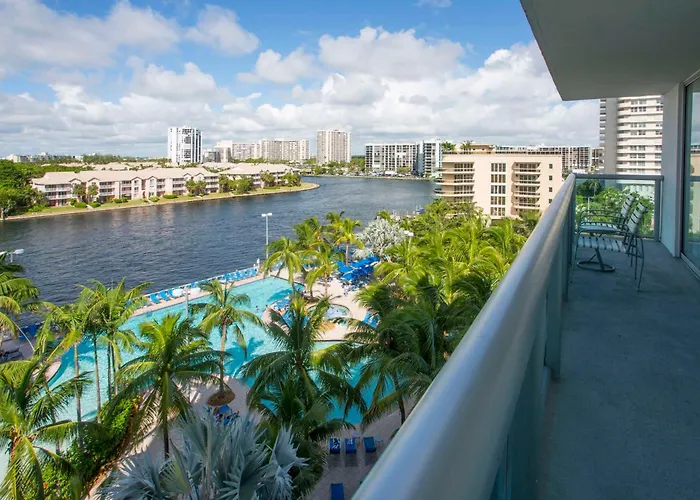 Doubletree Resort By Hilton Hollywood Beach