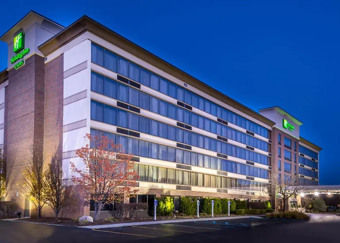 Holiday Inn Hotel & Suites Warren By Ihg