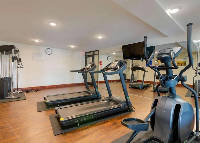 Comfort Inn & Suites Macon West